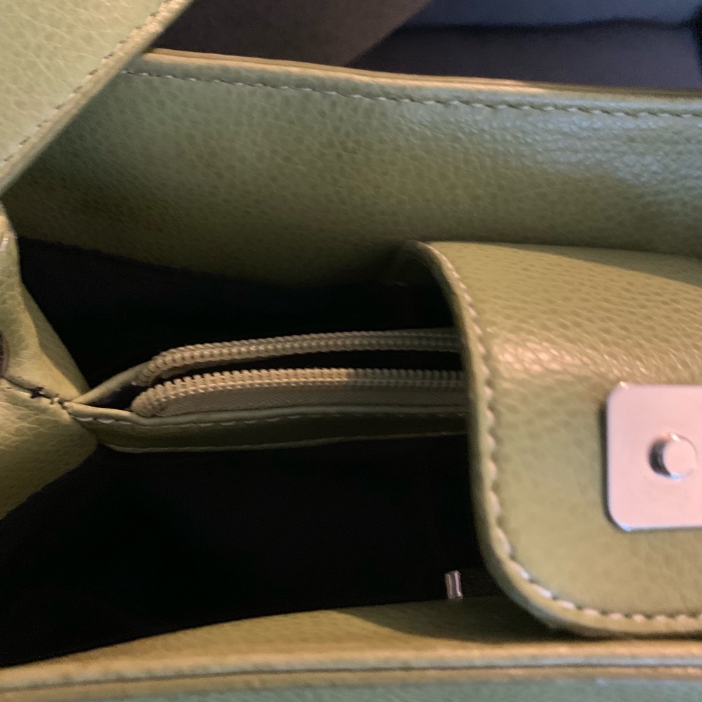 Purse - Picture 2 of 3